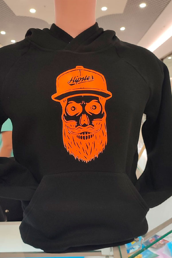 ZORQu7RfKwU