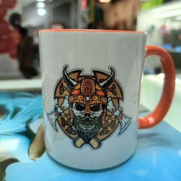 mug015